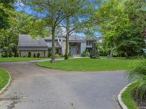 6 Fox Hunt Court, Huntington NY 11743