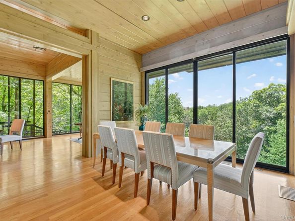 16 Gorge Lane, Pound Ridge NY 10576