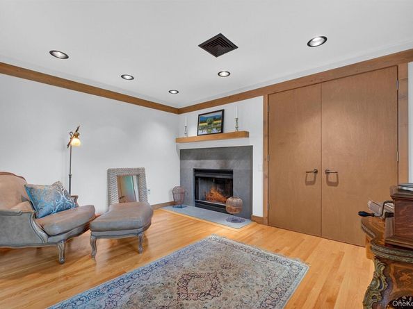 16 Gorge Lane, Pound Ridge NY 10576