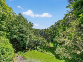 16 Gorge Lane, Pound Ridge NY 10576