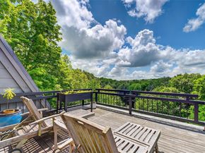 16 Gorge Lane, Pound Ridge NY 10576