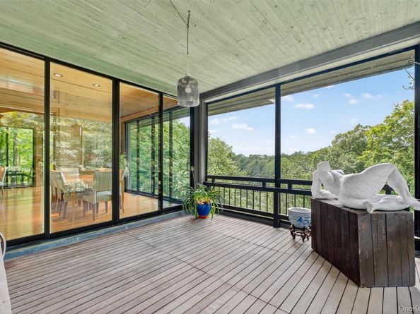 16 Gorge Lane, Pound Ridge NY 10576