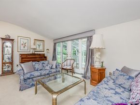 9 Branch Lane, East Setauket NY 11733