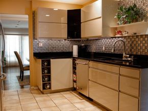 11 Manors Drive, Jericho NY 11753