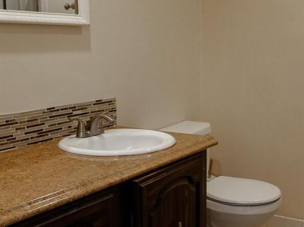 11 Manors Drive, Jericho NY 11753