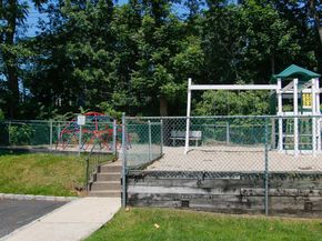 11 Manors Drive, Jericho NY 11753