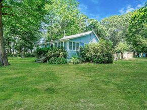 15 Youngs Avenue, Mattituck NY 11952
