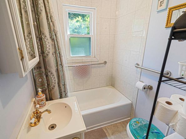 15 Youngs Avenue, Mattituck NY 11952