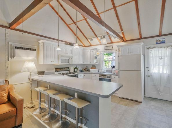 15 Youngs Avenue, Mattituck NY 11952