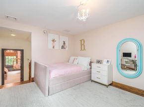 184 Circle Drive, Manhasset NY 11030