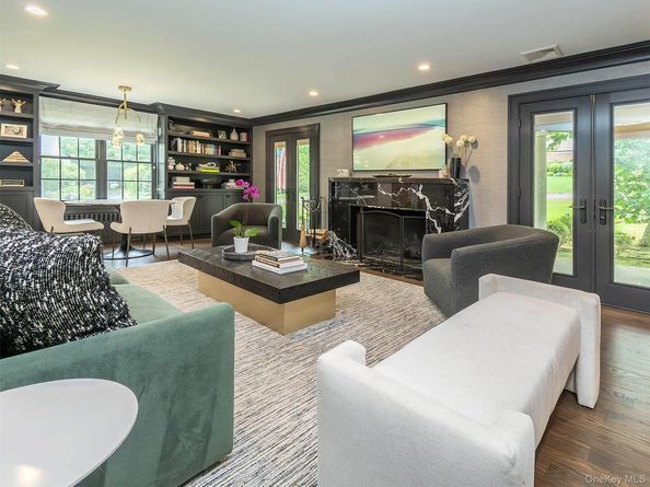 184 Circle Drive, Manhasset NY 11030