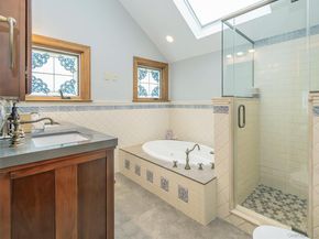 184 Circle Drive, Manhasset NY 11030
