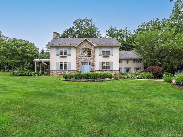 184 Circle Drive, Manhasset NY 11030