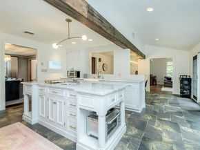 184 Circle Drive, Manhasset NY 11030