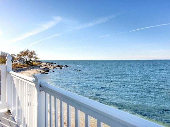 58425 Route 48, Greenport NY 11944