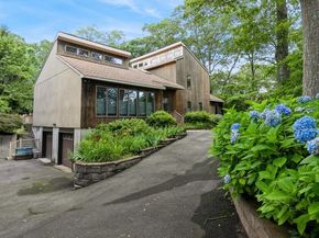 1572 Middle Road, Calverton NY 11933