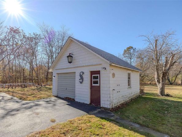 2055 Boisseau Avenue, Southold NY 11971