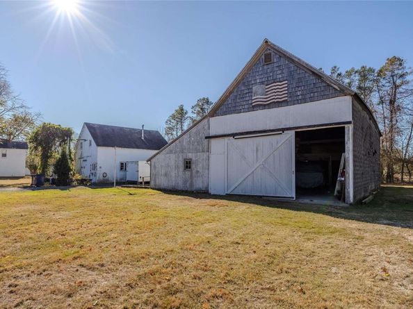 2055 Boisseau Avenue, Southold NY 11971