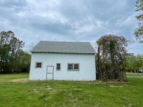 2055 Boisseau Avenue, Southold NY 11971