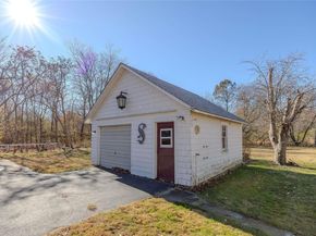 2055 Boisseau Avenue, Southold NY 11971