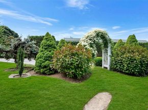 15405 Main Road, Mattituck NY 11952