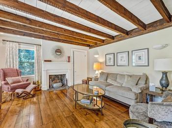 15405 Main Road