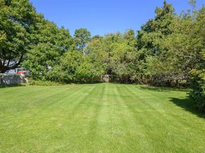 40 Nidzyn Avenue, Remsenburg NY 11960