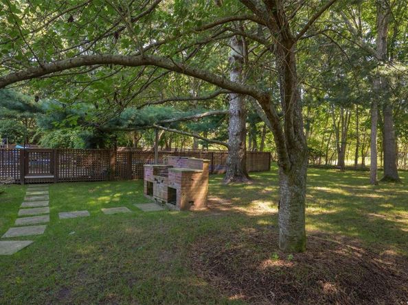 40 Nidzyn Avenue, Remsenburg NY 11960