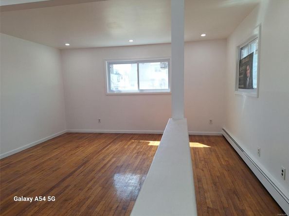 137-05 159th Street, Jamaica NY 11434