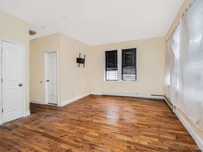 965 E 226 Street E, Bronx NY 10466