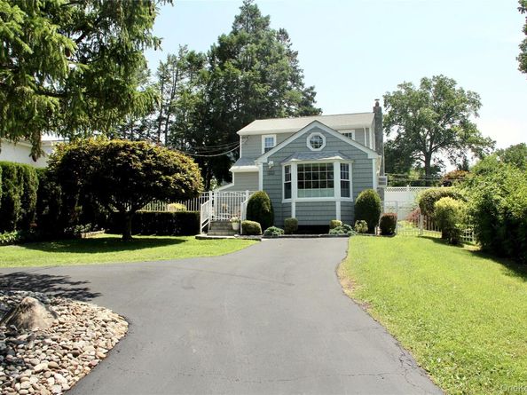 116 Amsterdam Avenue, Hawthorne NY 10532