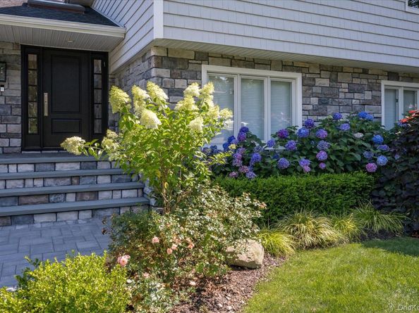 15 Pound Ridge Road, Plainview NY 11803