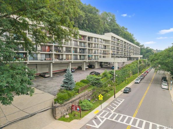 1116 Warburton Avenue 2J, Yonkers NY 10701