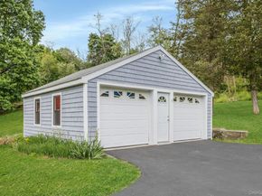 31 Spring Street S, South Salem NY 10590