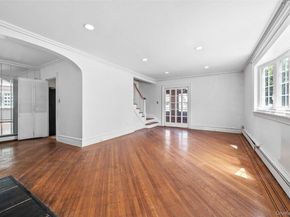 15 Maine Avenue, Rockville Centre NY 11570