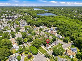 15 Maine Avenue, Rockville Centre NY 11570