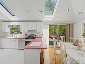 205 Halsey Avenue, Jericho NY 11753