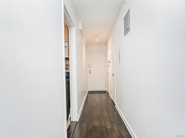 9511 Shore Road 112, Brooklyn NY 11209
