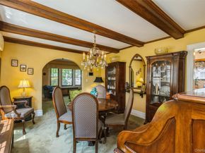 4 May Court, West Hempstead NY 11552