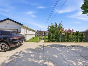 2594 Schurz Avenue, Bronx NY 10465