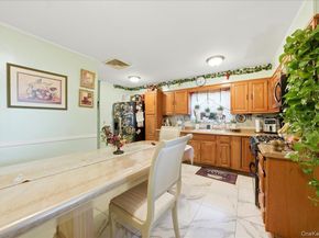 2594 Schurz Avenue, Bronx NY 10465