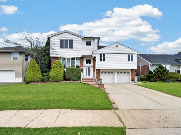 395 Bunker Drive, Oceanside NY 11572