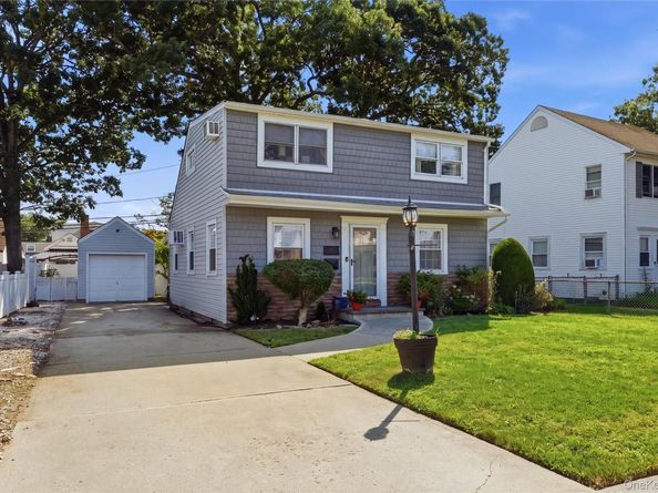 205 Stuart Road, Valley Stream NY 11581