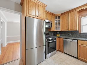 63 Andrew Street, Manhasset NY 11030