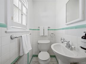63 Andrew Street, Manhasset NY 11030
