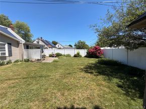 19 Surrey Lane, Levittown NY 11756