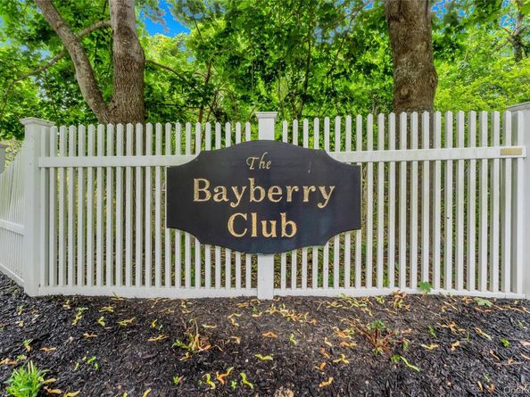 22 Kettle Hole Road, Manorville NY 11949