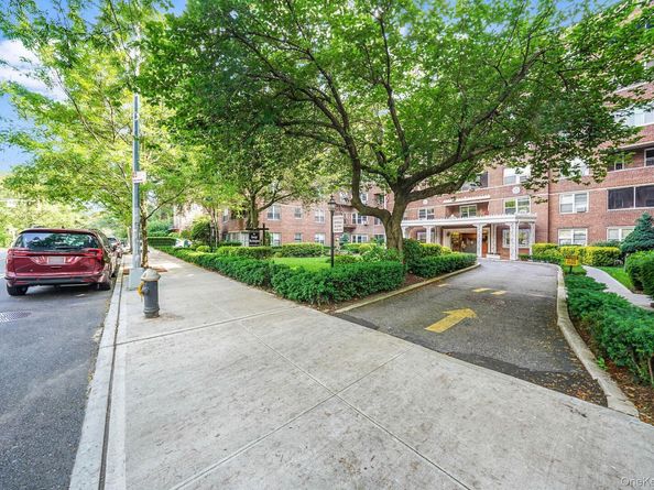 67-66 108th Street D/3, Forest Hills NY 11375