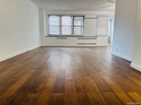 4310 Kissena Boulevard 2B, Flushing NY 11355