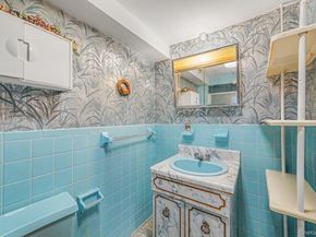 47-03 30th avenue, Astoria NY 11103